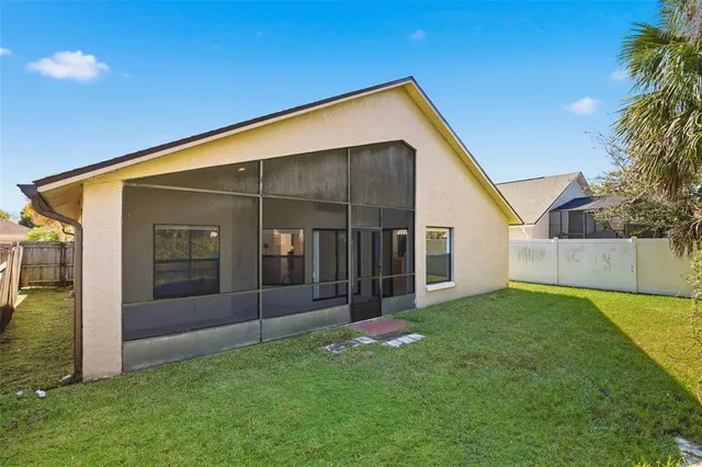 $400,000 | 245 Lakebreeze Circle, Lake Mary, FL 32746