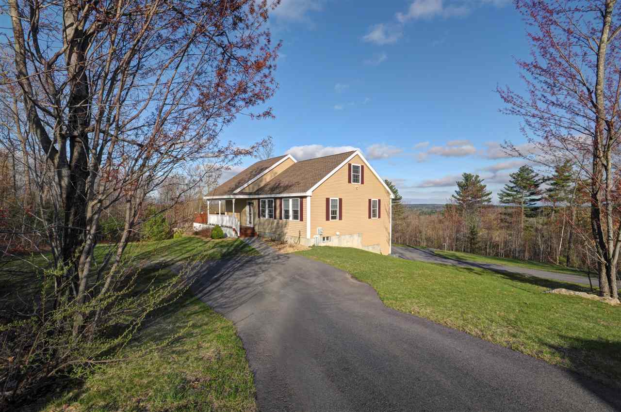 13 Hovey Road Londonderry, NH 03053 - Photo 2 of 30 Gallery Image 2