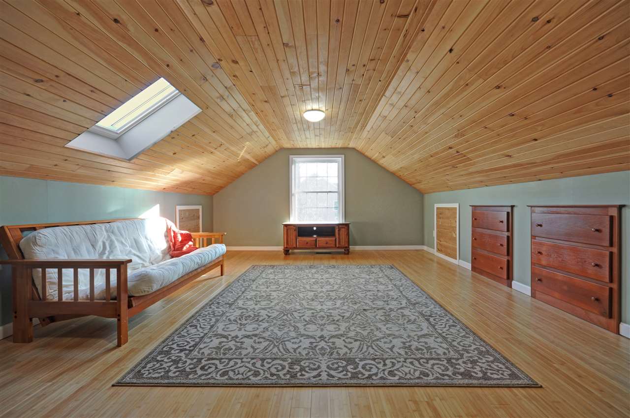 13 Hovey Road Londonderry, NH 03053 - Photo 16 of 30 Gallery Image 16