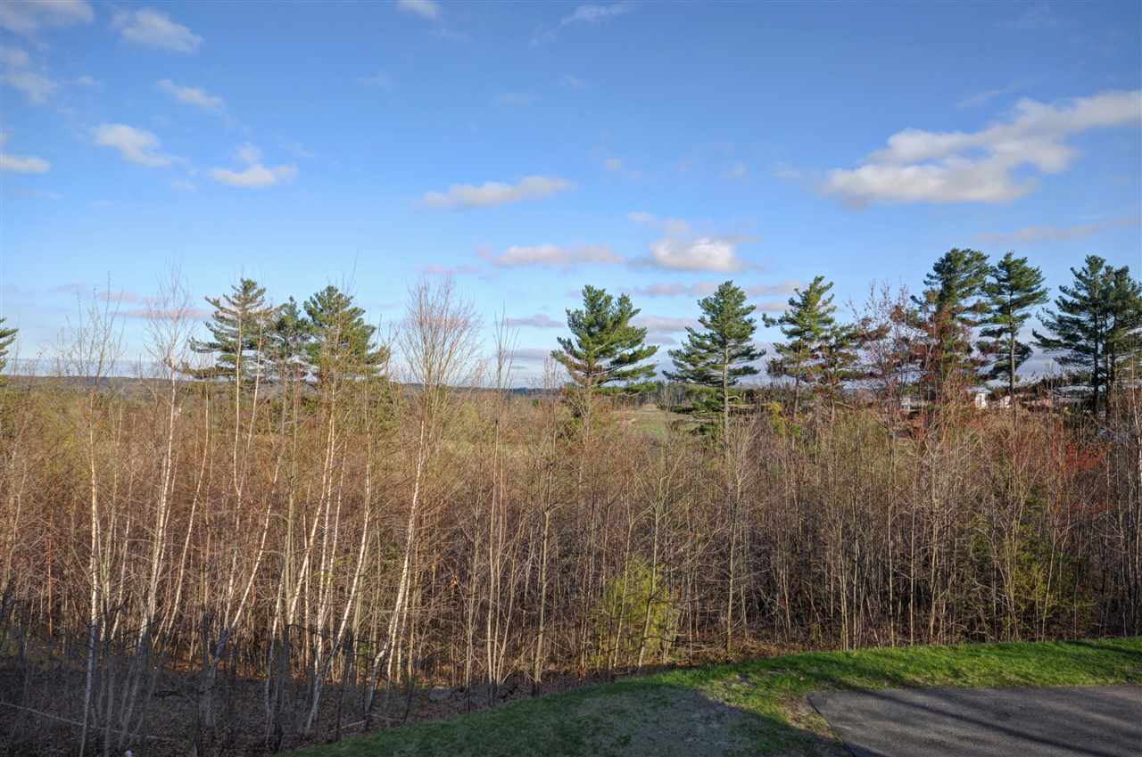 13 Hovey Road Londonderry, NH 03053 - Photo 9 of 30 Gallery Image 9