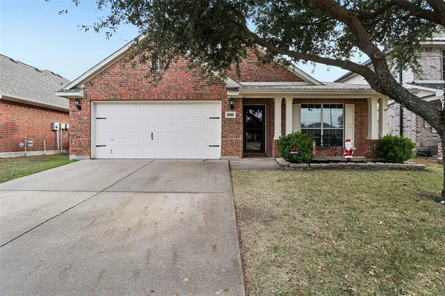 $370,000 | 8900 Weller Lane, Fort Worth, TX 76244