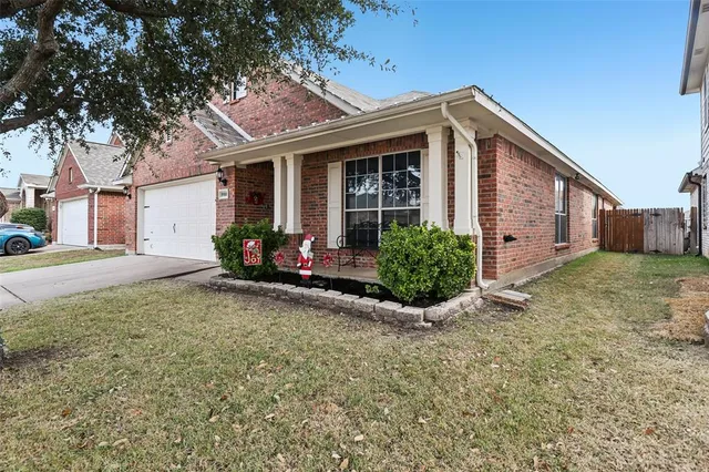 $370,000 | 8900 Weller Lane, Fort Worth, TX 76244