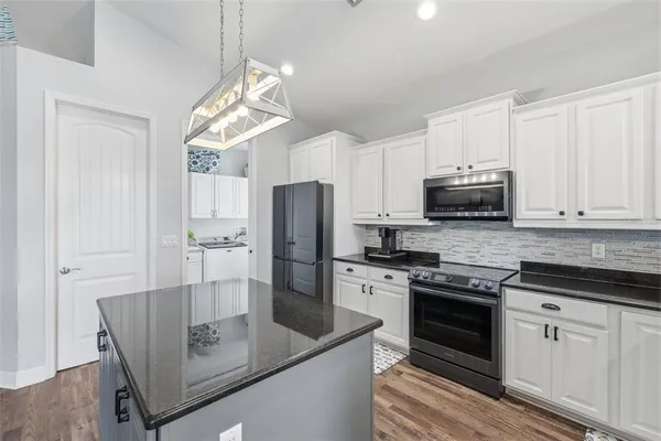 $700,000 | 570 Bimini Bay Boulevard, Apollo Beach, FL 33572