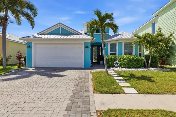 $700,000 | 570 Bimini Bay Boulevard, Apollo Beach, FL 33572