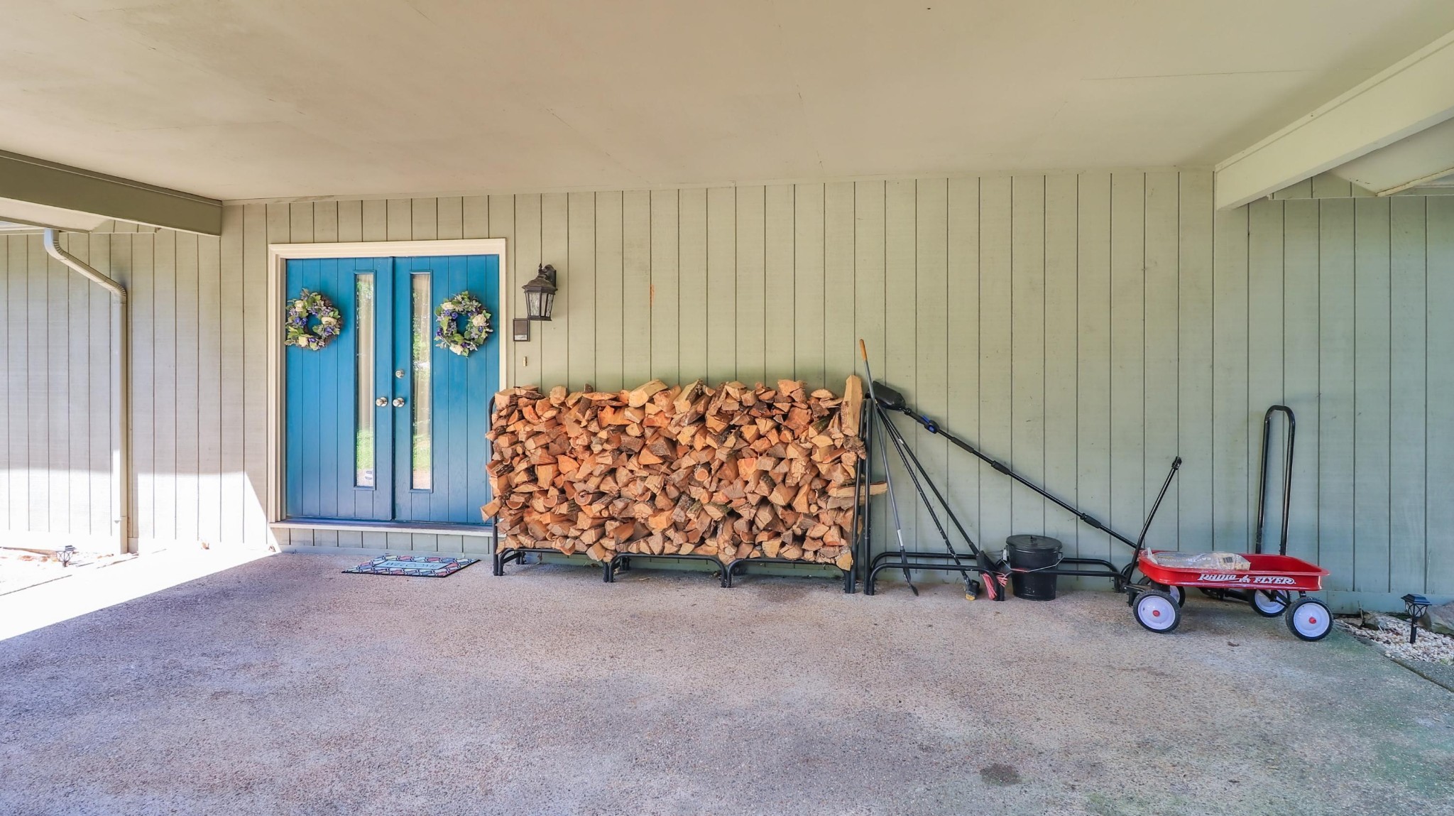 6108 Ricky Allen Road Corryton, TN 37721 - Photo 6 of 39 a view of an empty room with a window