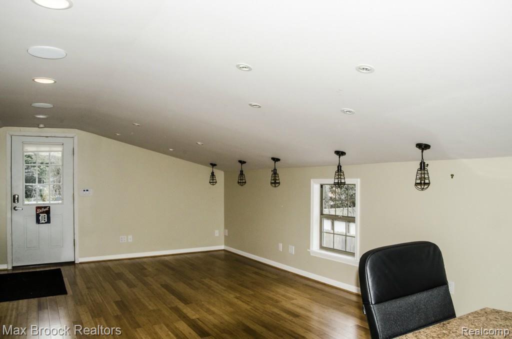 364 Baldwin Road Birmingham, MI 48009 - Photo 18 of 20 OFFICE