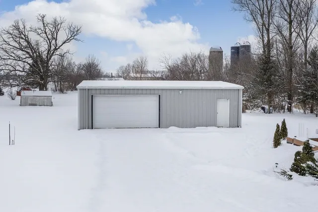 $799,900 | 4325 Hawk Trail, DeForest, WI 53532