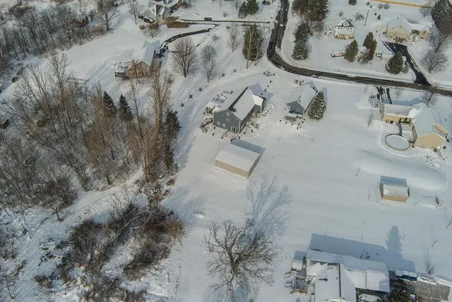 $799,900 | 4325 Hawk Trail, DeForest, WI 53532