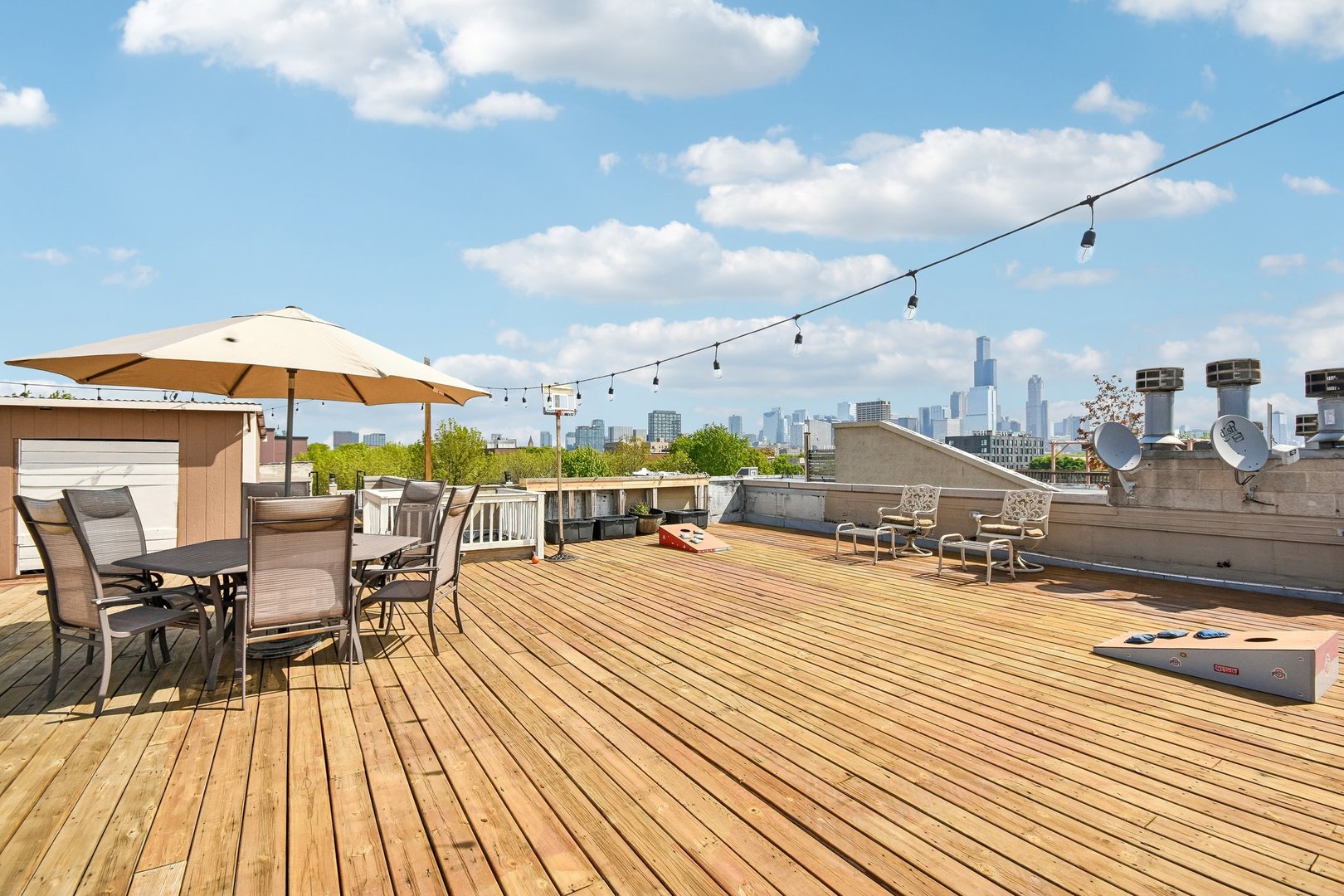 1326 West Grenshaw Street, Unit 3 Chicago, IL 60607 - Photo 36 of 46 Gallery Image 36