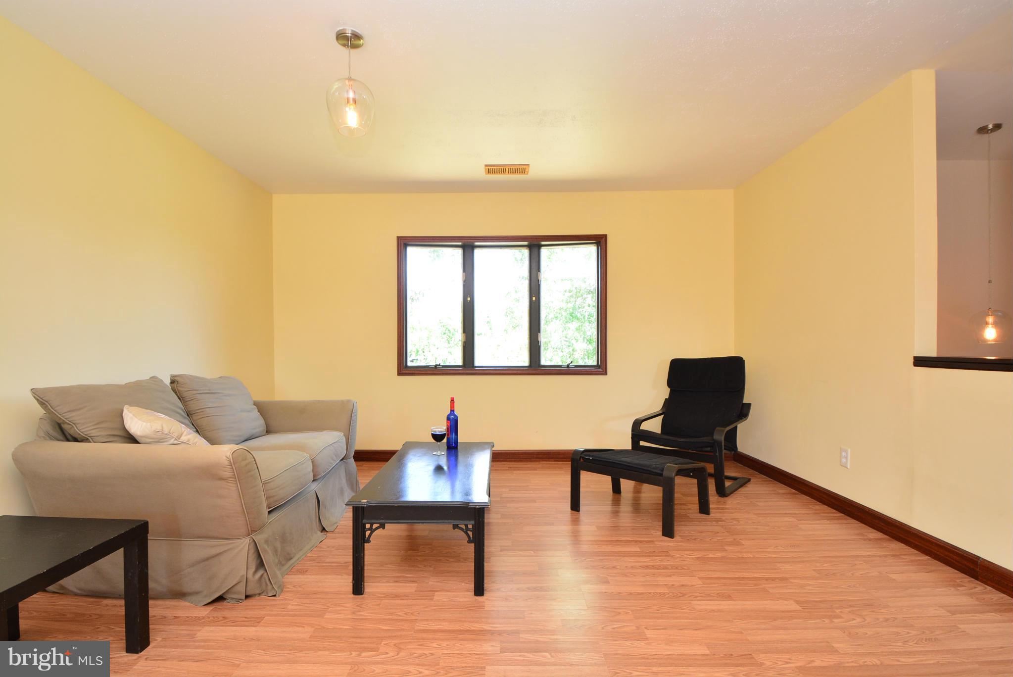 1865 Red Toad Road Port Deposit, MD 21904 - Photo 5 of 30 Living Room