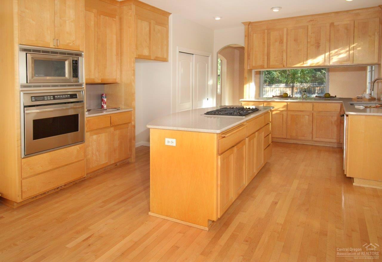 357 Southeast Soft Tail Loop Bend, OR 97702 - Photo 9 of 23 Convection wall oven, custom cabinets, m