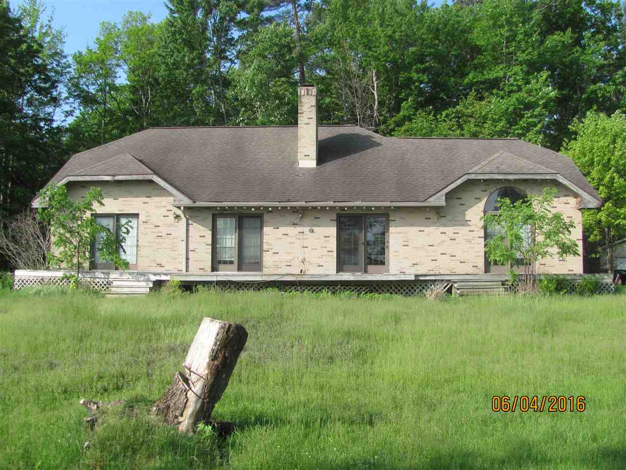 8610 Skegemog Point Road Williamsburg, MI 49690 - Photo 4 of 29 1822887-3.JPG
