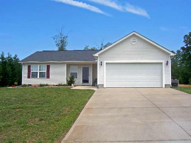107 Spring Oaks Court Liberty, SC 29657 - Photo 1 of 19