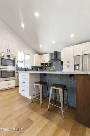 $820,000 | 760 North Pineview Drive, Chandler, AZ 85226