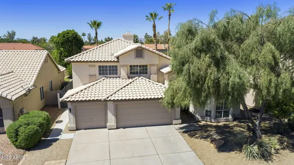 $820,000 | 760 North Pineview Drive, Chandler, AZ 85226