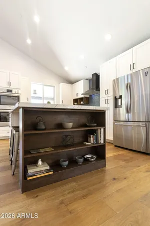 $820,000 | 760 North Pineview Drive, Chandler, AZ 85226