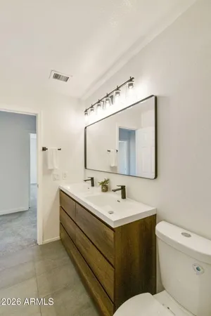 $820,000 | 760 North Pineview Drive, Chandler, AZ 85226