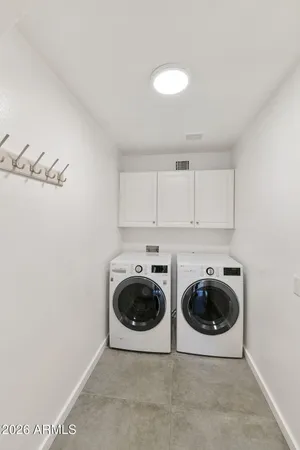 $820,000 | 760 North Pineview Drive, Chandler, AZ 85226