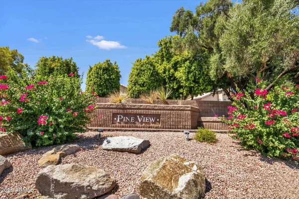 $820,000 | 760 North Pineview Drive, Chandler, AZ 85226