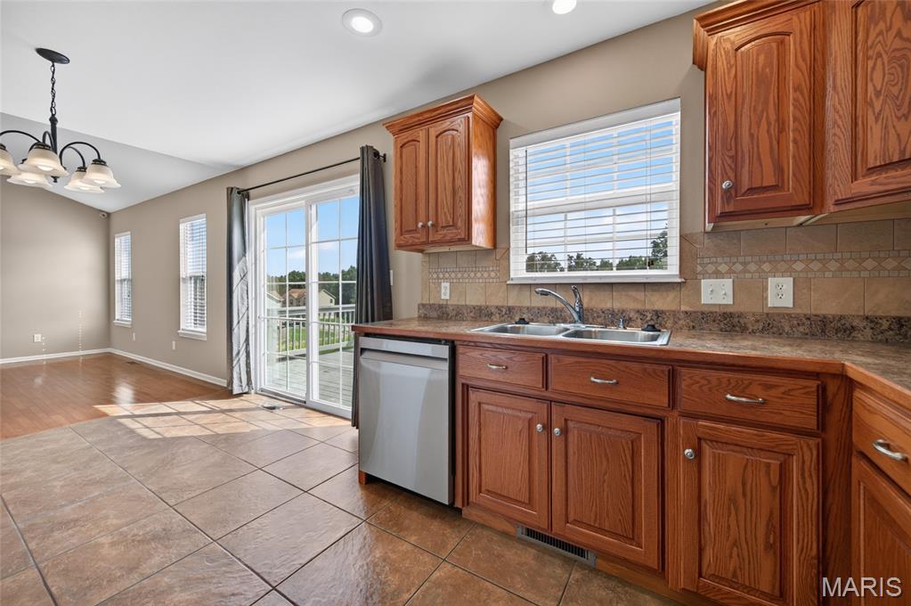 22857 Revelation Road Waynesville, MO 65583 - Photo 15 of 71 Gallery Image 15