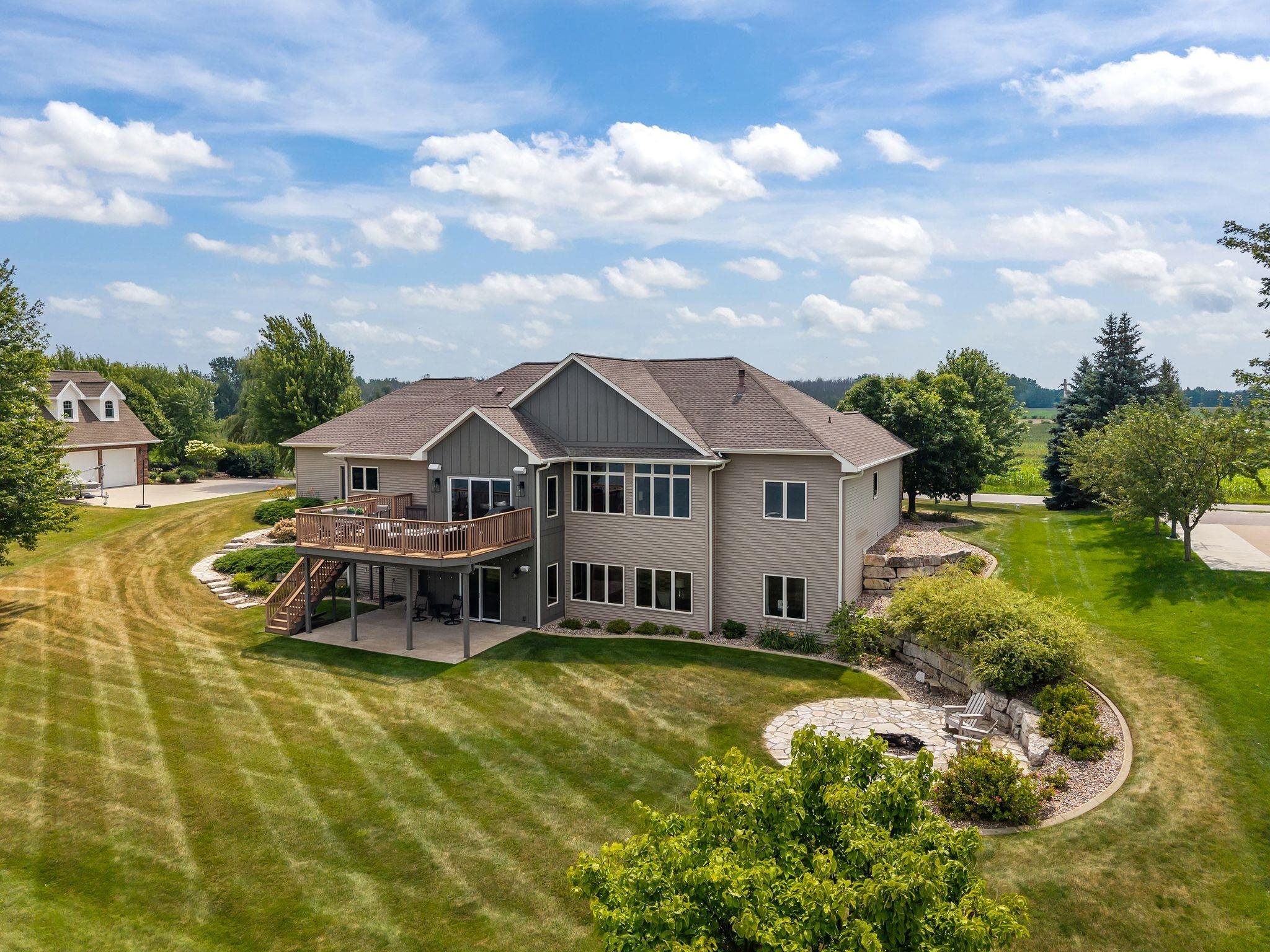 1056 Harbor Lights Road Suamico, WI 54173 - Photo 74 of 76 Gallery Image 74