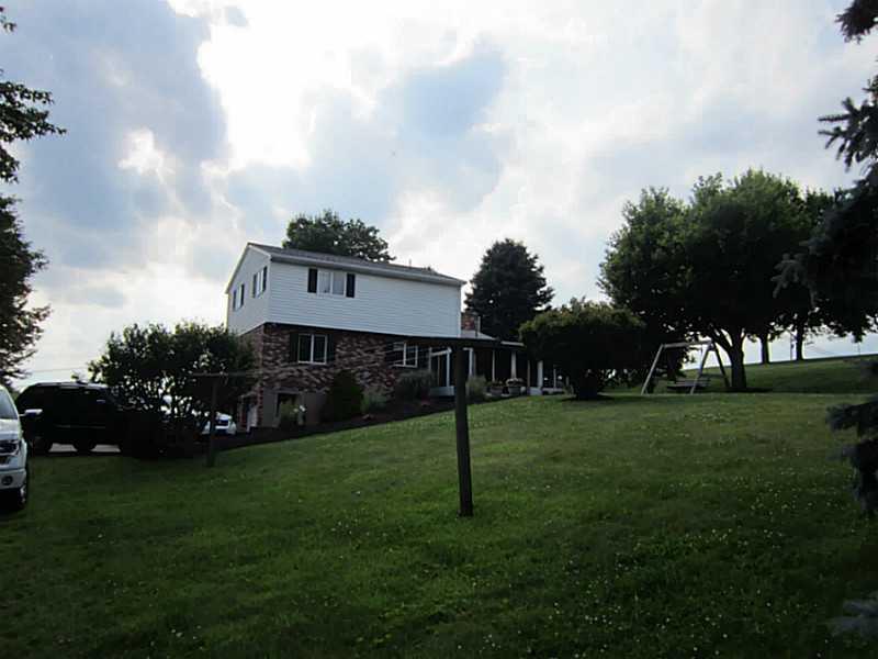 218 Great Belt Road Butler, PA 16002 - Photo 24 of 25 Exterior Back.