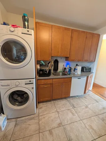 $4,500 | 256 Aspinwall Avenue, Unit 3, Brookline, MA 02445