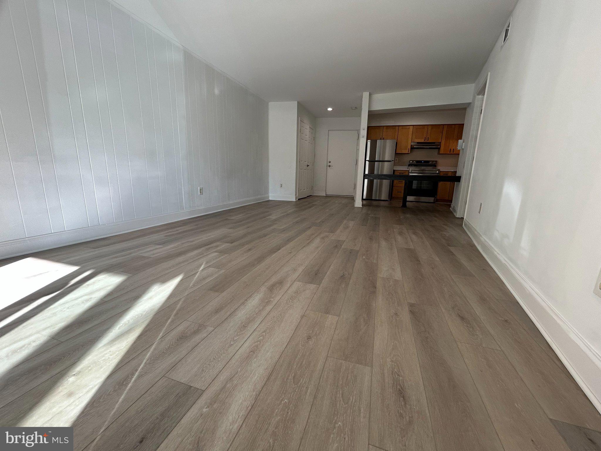 5802 Royal Ridge Drive, Unit B Springfield, VA 22152 - Photo 6 of 33 Gallery Image 6