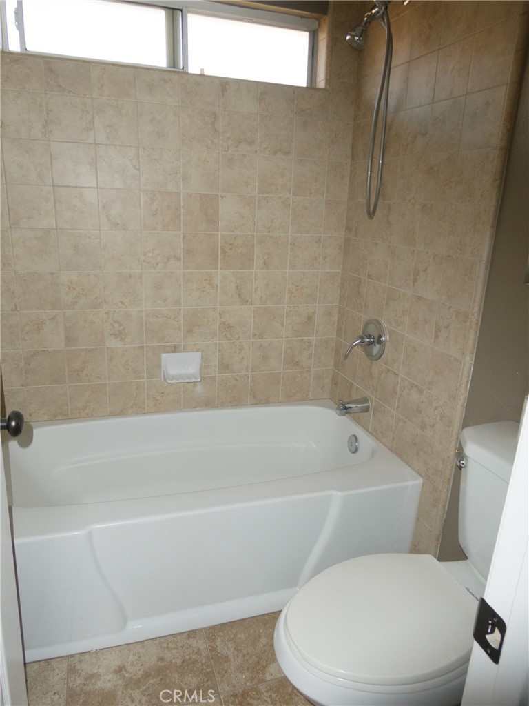 8616 Silver Ridge Lane Anaheim, CA 92808 - Photo 18 of 36