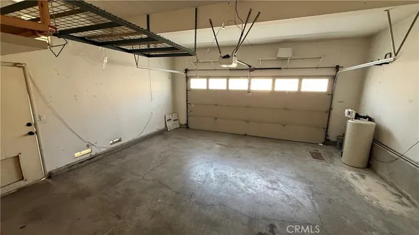 a view of a garage