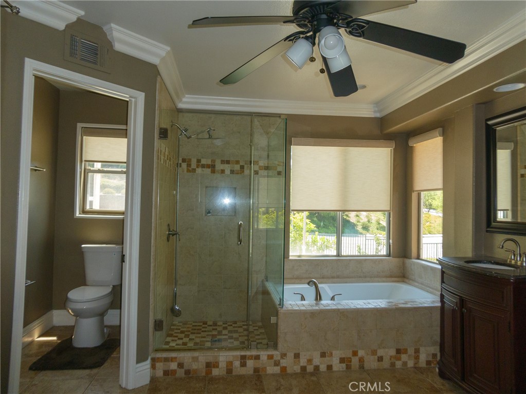 8616 Silver Ridge Lane Anaheim, CA 92808 - Photo 25 of 36 Master bathroom