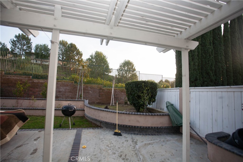 8616 Silver Ridge Lane Anaheim, CA 92808 - Photo 6 of 8 a view of outdoor space with seating