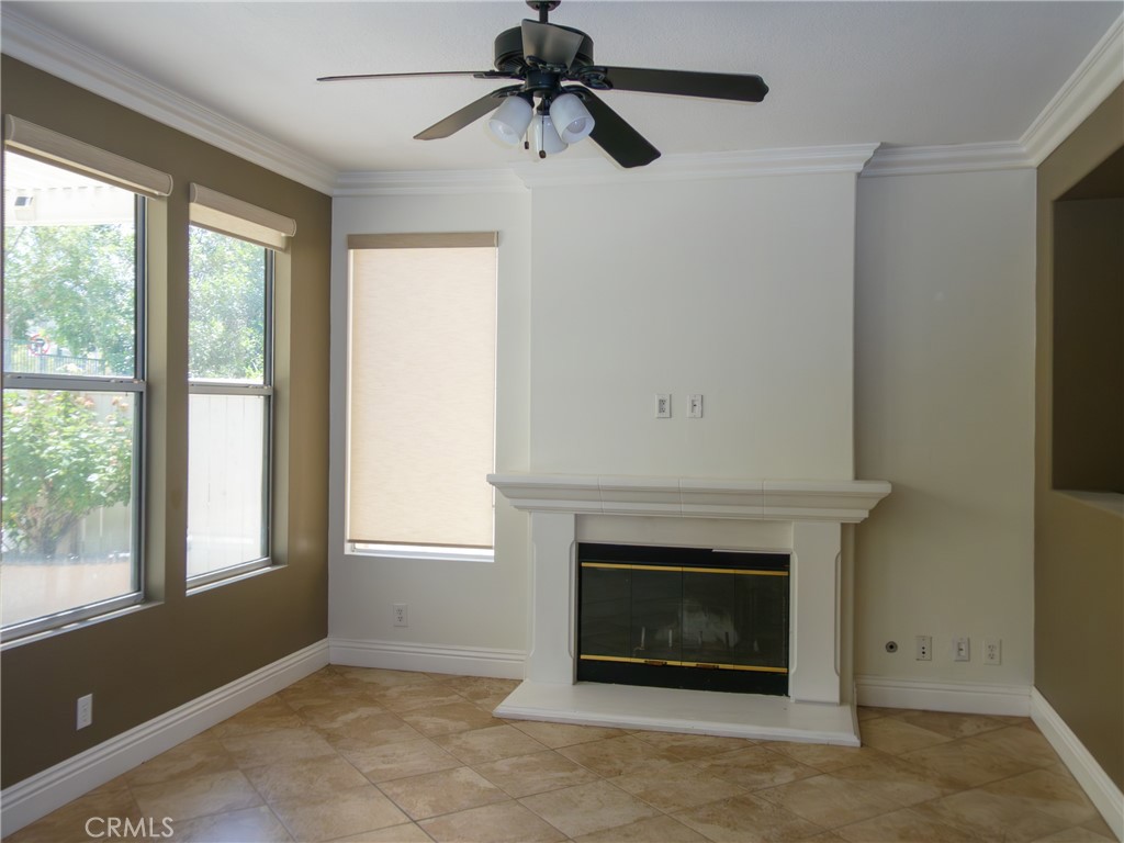 8616 Silver Ridge Lane Anaheim, CA 92808 - Photo 8 of 36