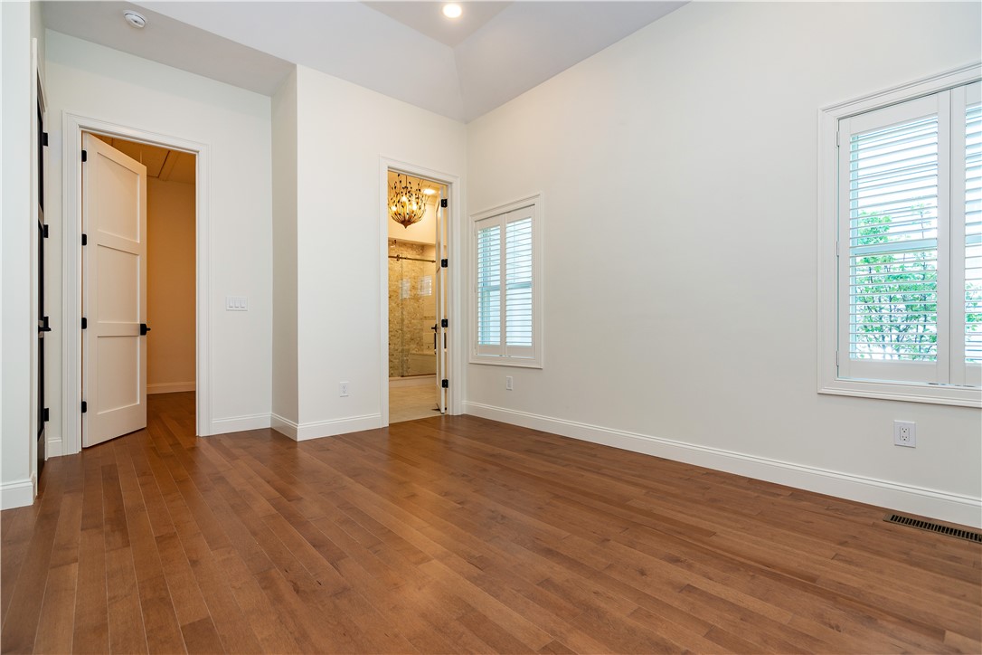 15 Hampton Road, Unit 20 Coventry, RI 02816 - Photo 11 of 50