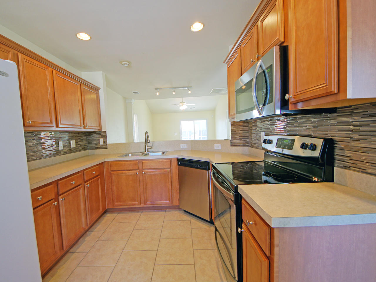 1257 River Rock Road Hanahan, SC 29410 - Photo 5 of 32 rr18