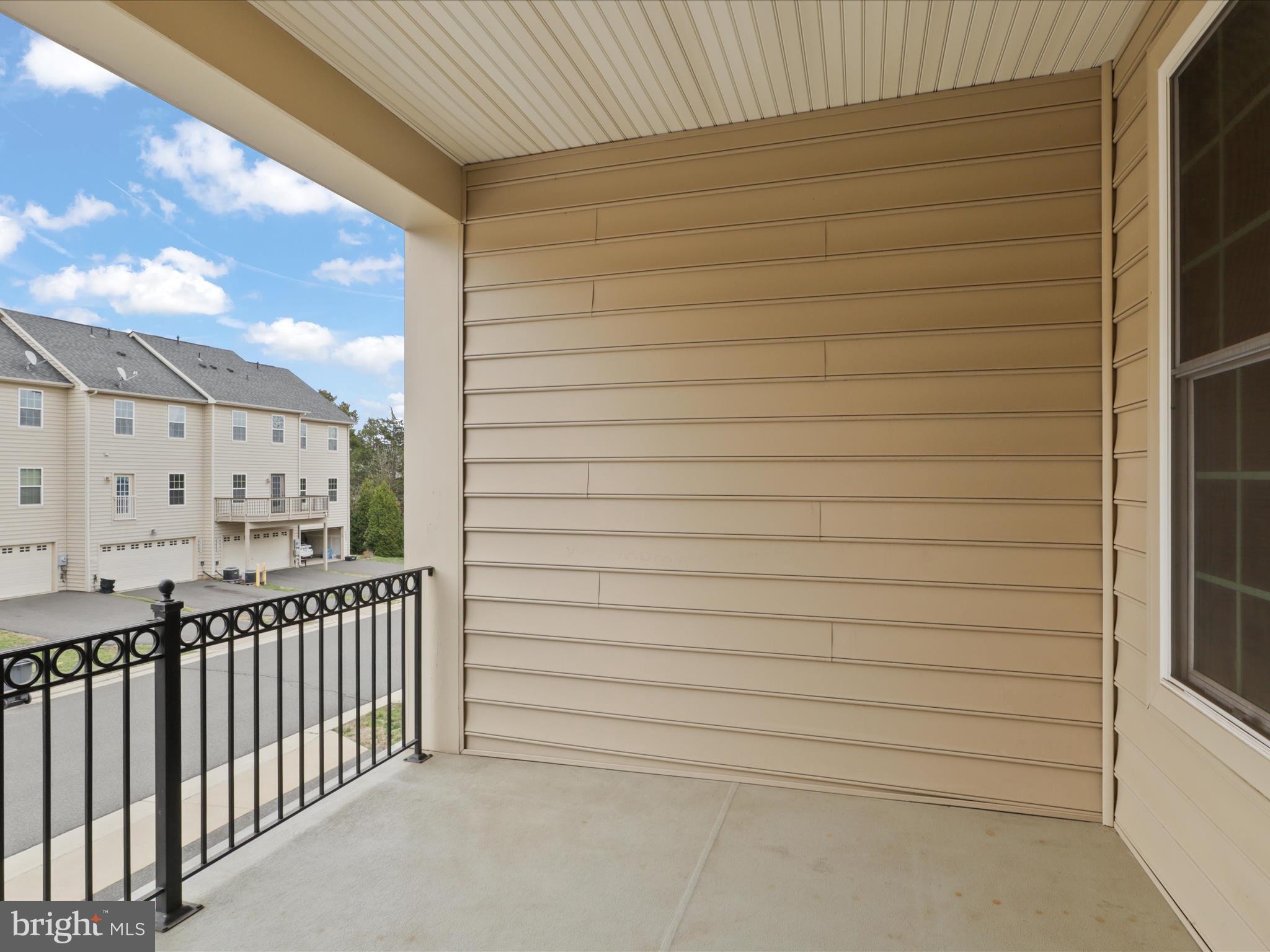 25138 Earlsdon Terrace Chantilly, VA 20152 - Photo 27 of 54