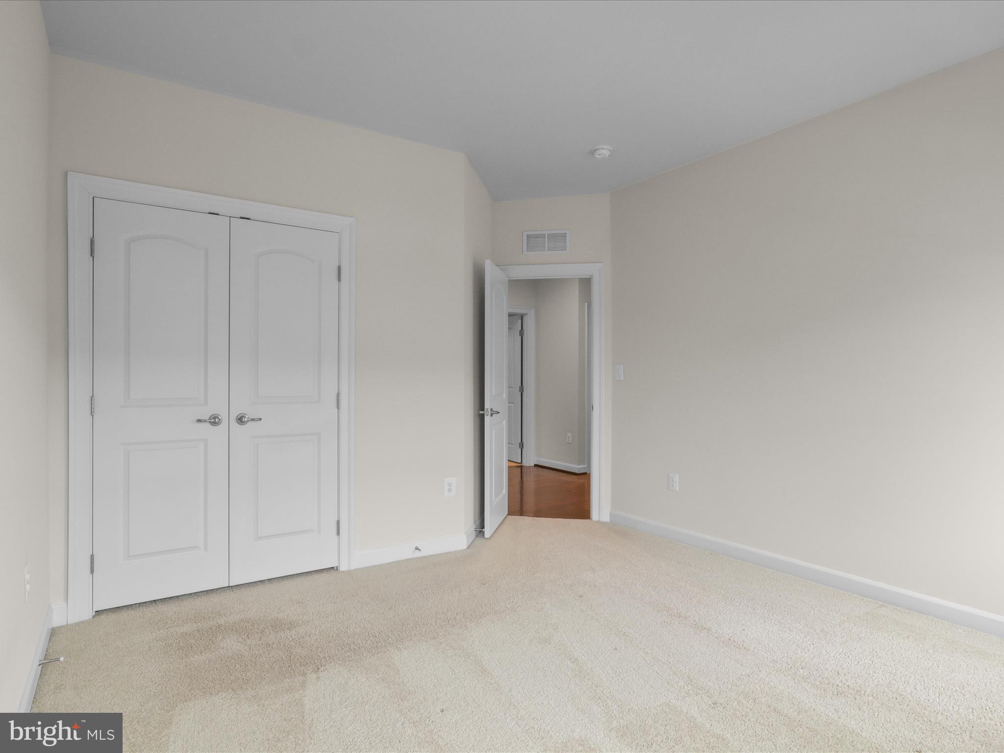 25138 Earlsdon Terrace Chantilly, VA 20152 - Photo 39 of 54 a view of an empty room and entryway