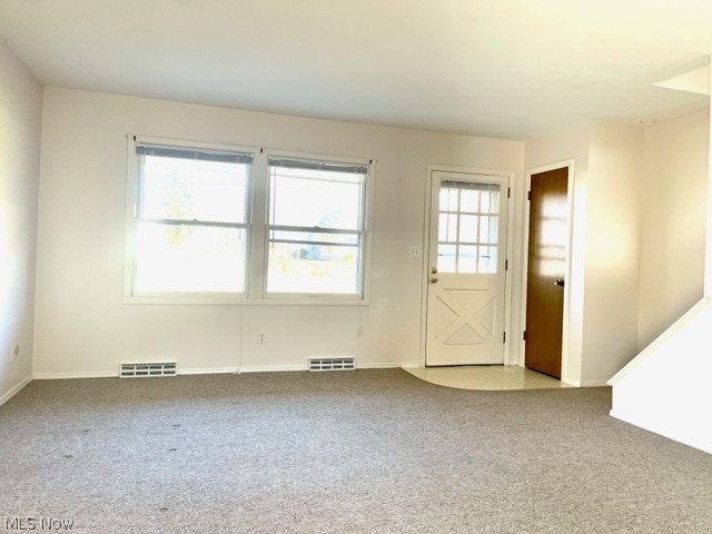 1666 Ritchie Road Stow, OH 44224 - Photo 7 of 17 Living room