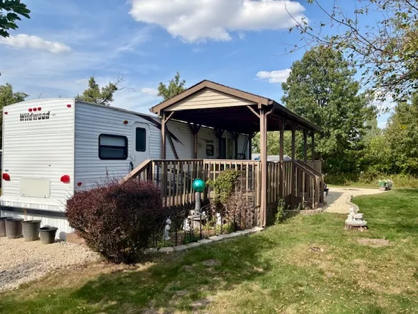 $46,900 | 20-12 Woodhaven, Sublette, IL 61367