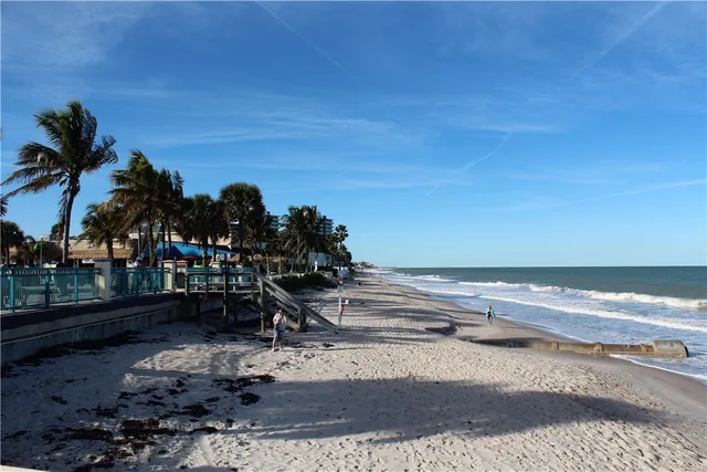 $878,000 | 1828 Grey Falcon Circle Southwest, Vero Beach, FL 32962