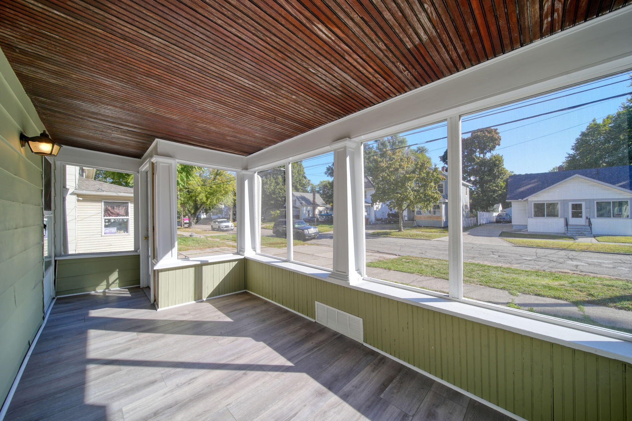 314 Orange Street Jackson, MI 49202 - Photo 16 of 41 6-web-or-mls-DSC01042_HDR