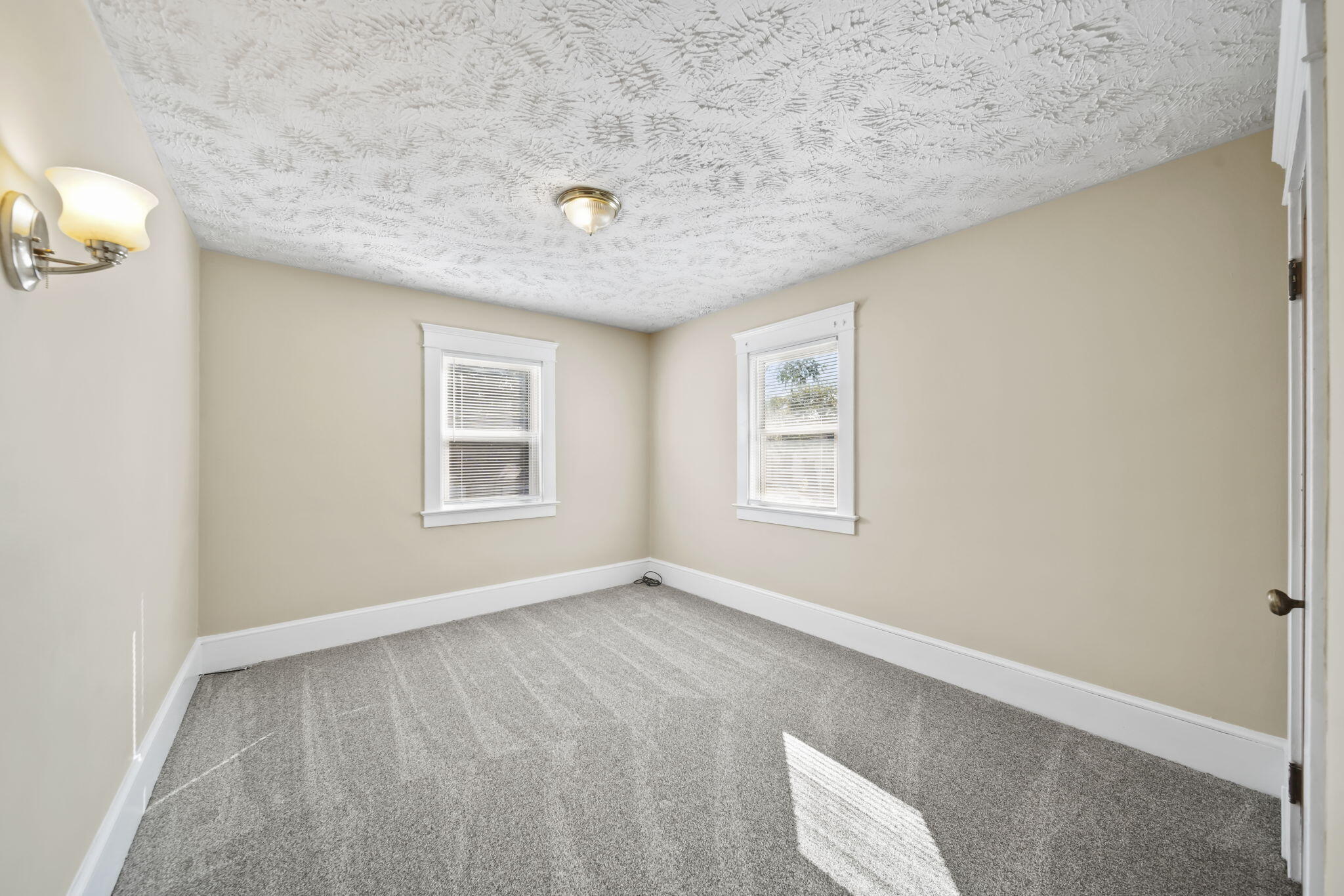 314 Orange Street Jackson, MI 49202 - Photo 23 of 41 17-web-or-mls-DSC00957