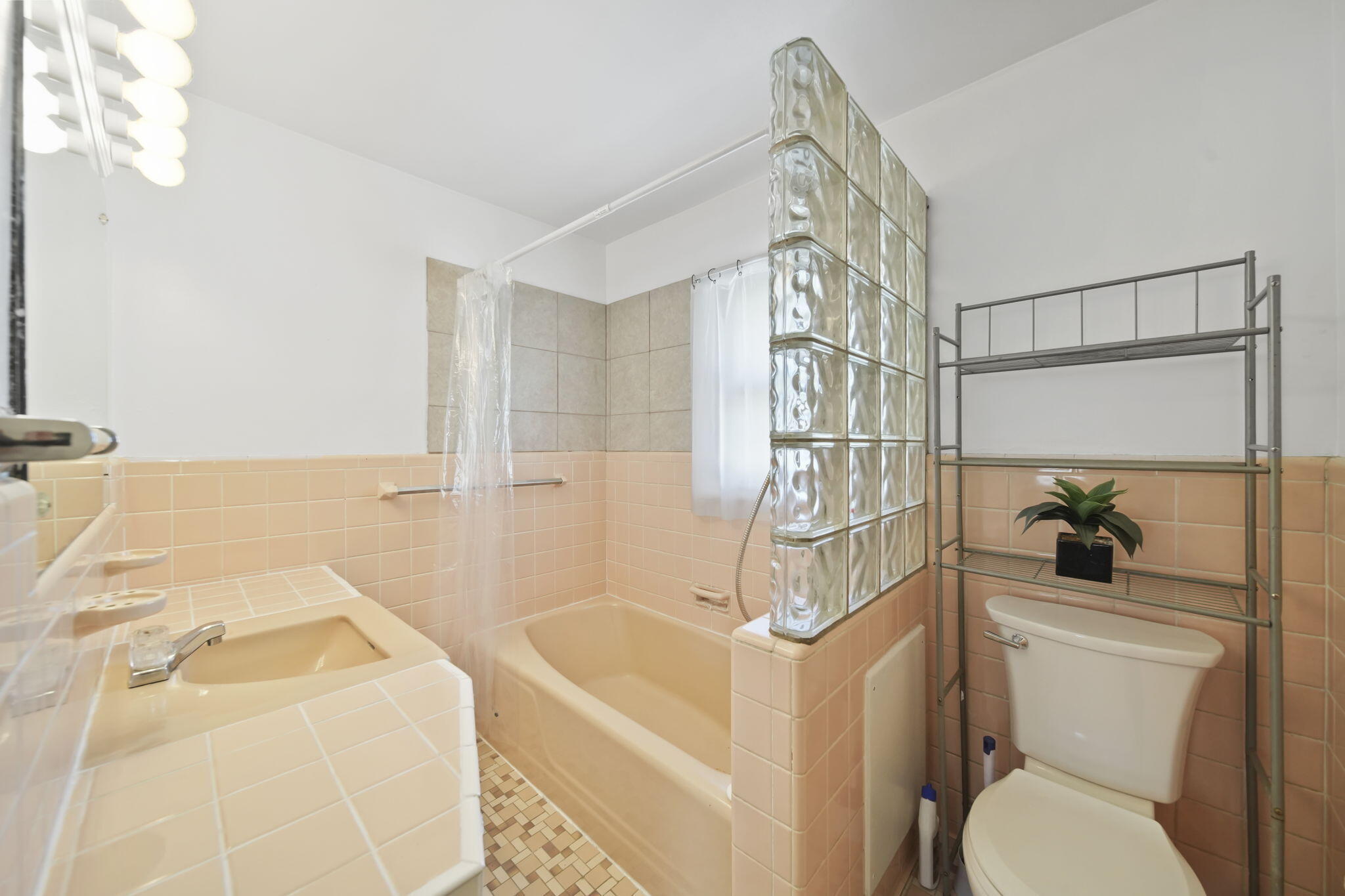 314 Orange Street Jackson, MI 49202 - Photo 28 of 41 21-web-or-mls-DSC00979