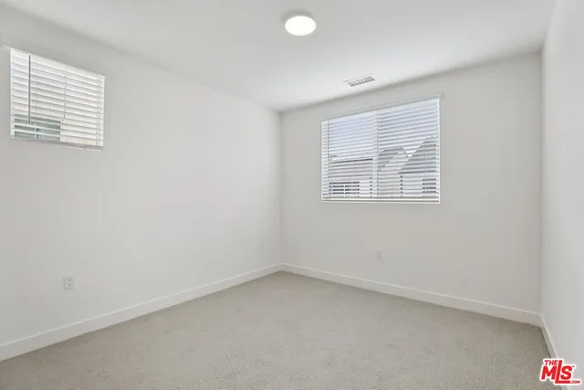 $1,041,990 | 1693 Coral Sea Lane, Los Angeles, CA 90732