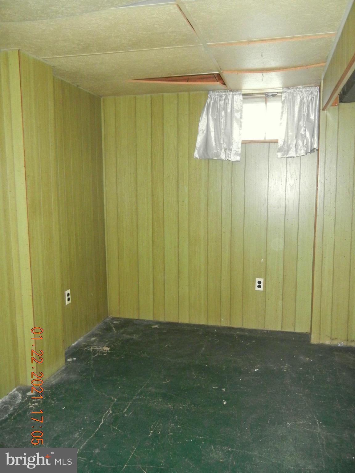 351 Peach Road Bellmawr, NJ 08031 - Photo 15 of 21 Gallery Image 15