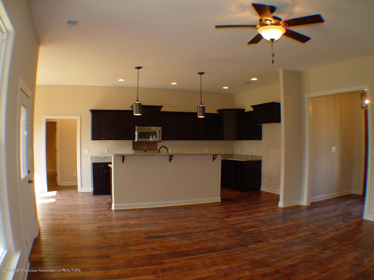 13239 Cathy Road Byhalia, MS 38611 - Photo 10 of 26 Kitchen