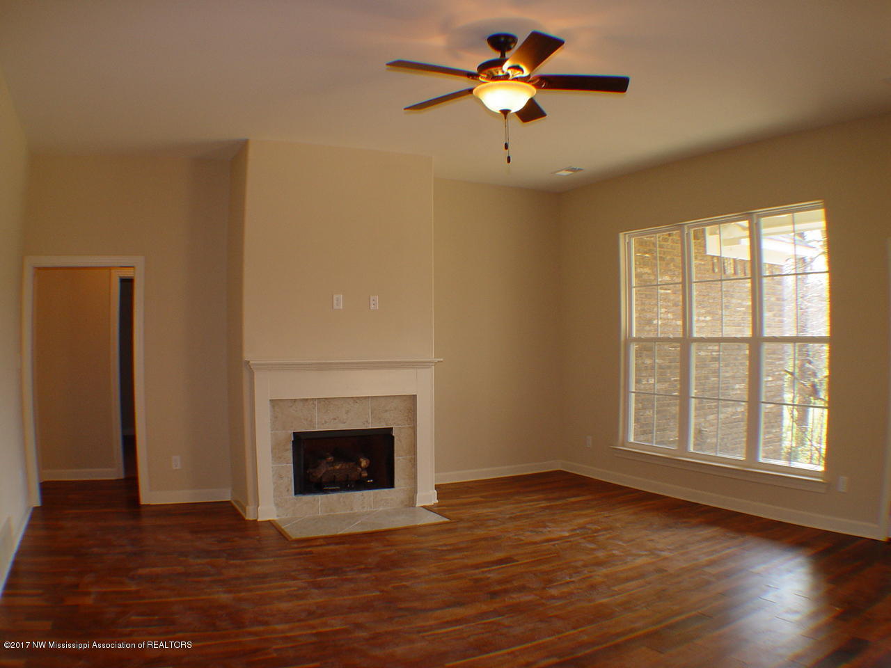 13239 Cathy Road Byhalia, MS 38611 - Photo 6 of 26 Great Room