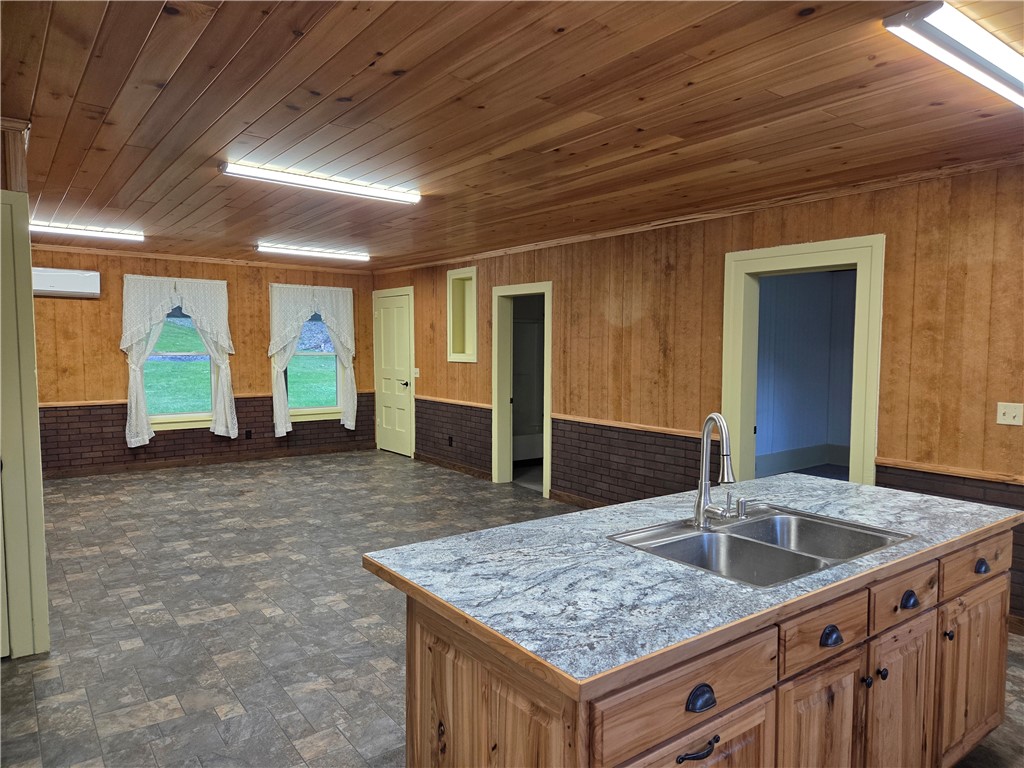 3793 County House Road Jerusalem, NY 14527 - Photo 10 of 32