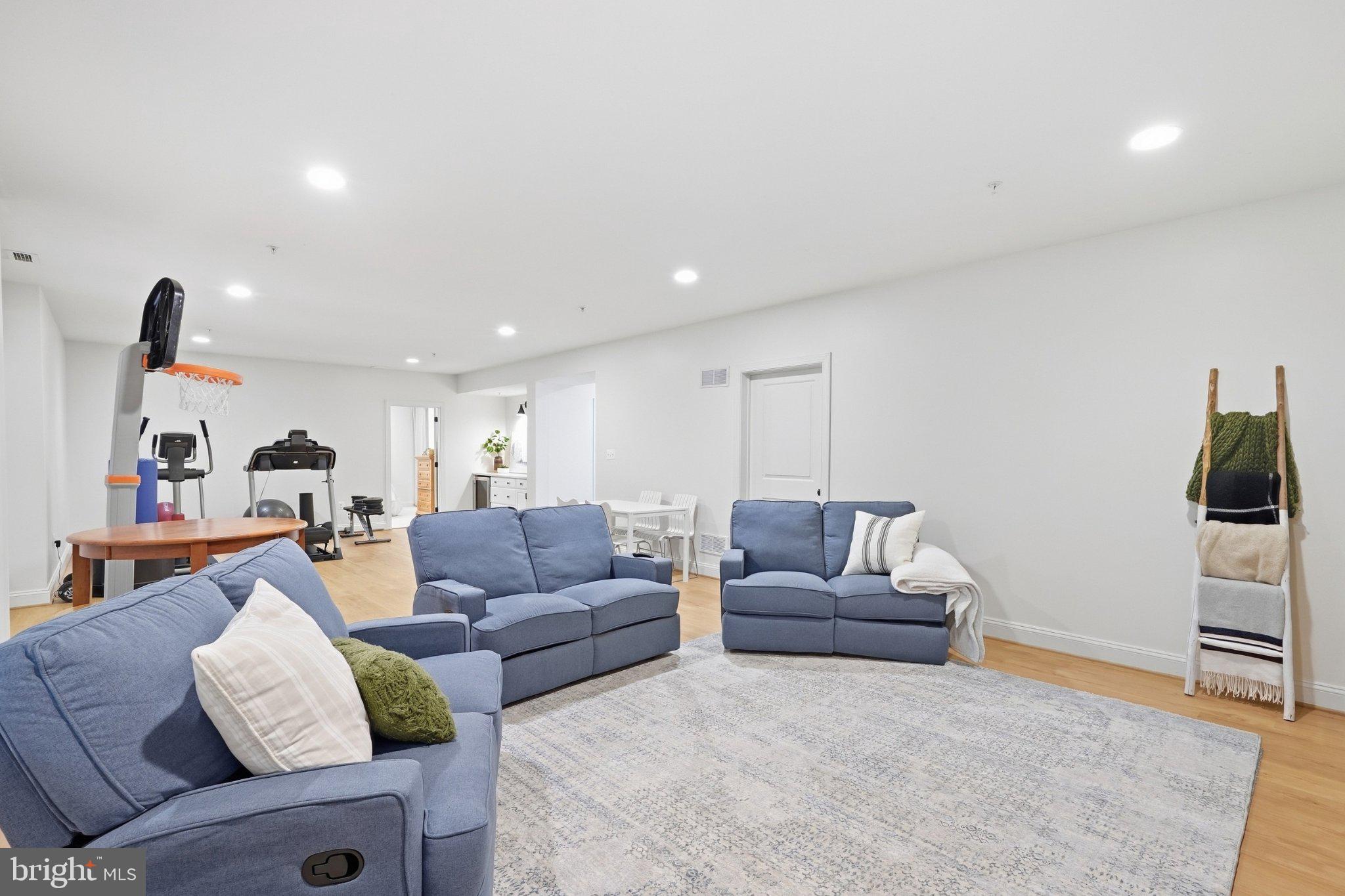 5813 Ipswich Road Bethesda, MD 20814 - Photo 60 of 70 Gallery Image 60