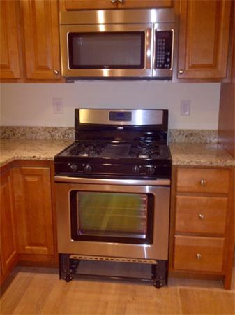 4 Warren Street Maynard, MA 01754 - Photo 5 of 14 Gallery Image 5
